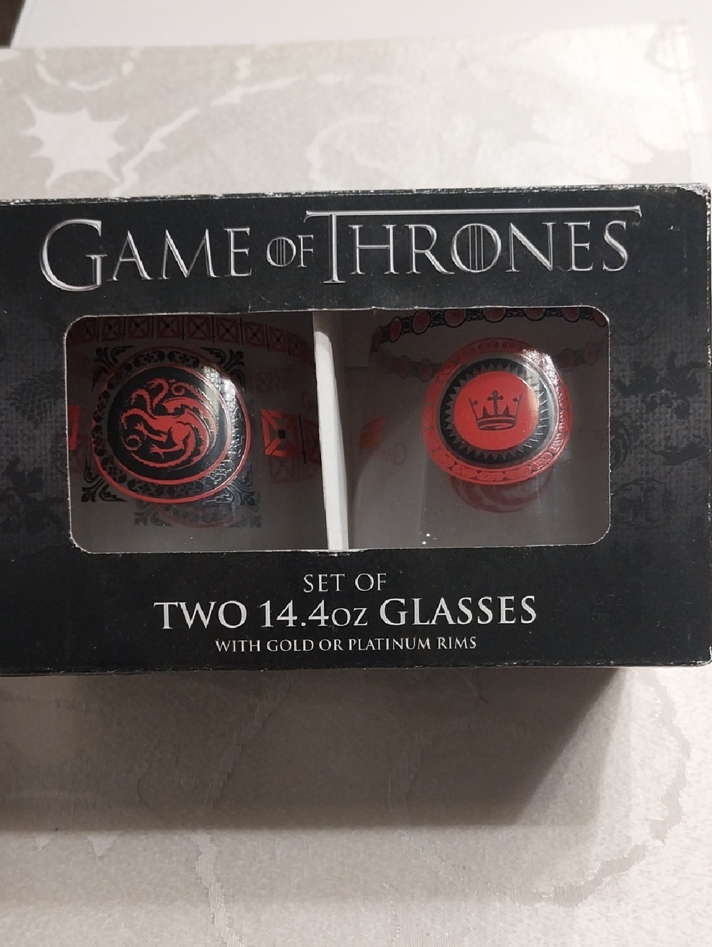 Game of Thrones NIB Set Of Two 14.4 Oz. Drinking Glasses W/Platinum Rims 4.25"